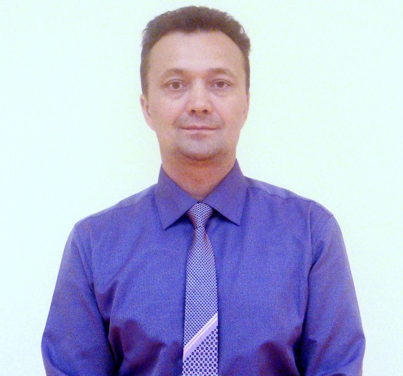 Алексей Иванов