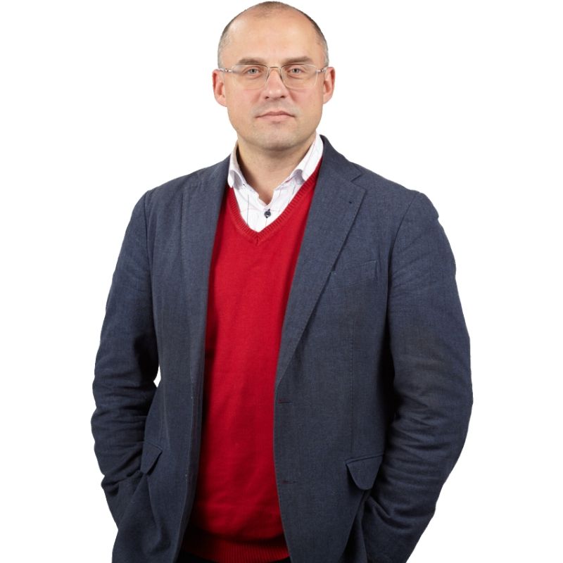 Илья Лекомцев